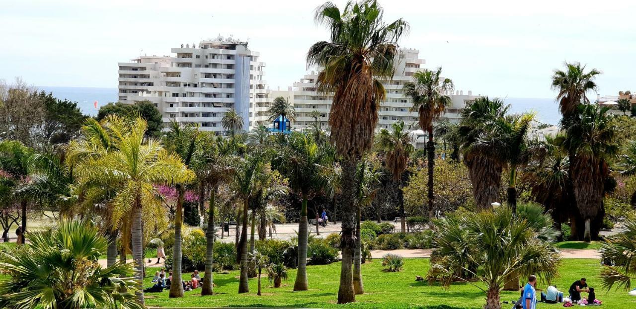 El Estudio De La Playa Benalbeach Holidays Deluxe Беналмадена Екстериор снимка