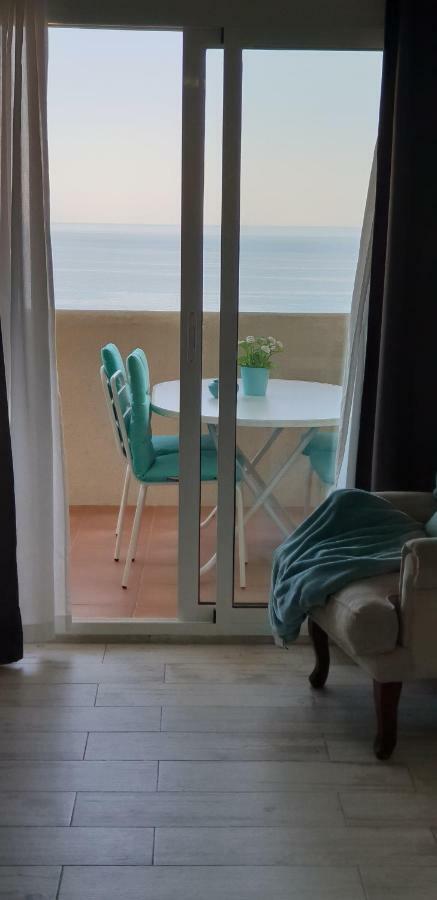 El Estudio De La Playa Benalbeach Holidays Deluxe Беналмадена Екстериор снимка